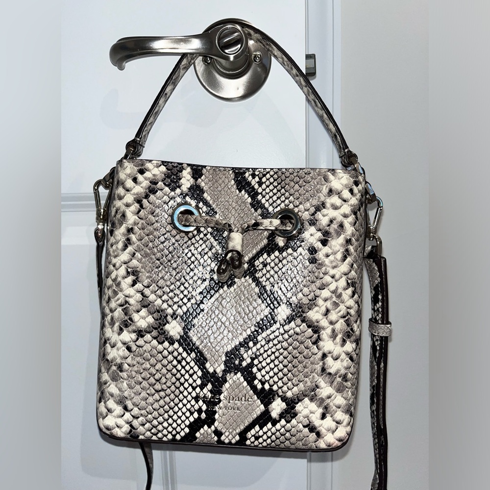 Kate Spade Eva Bucket Bag